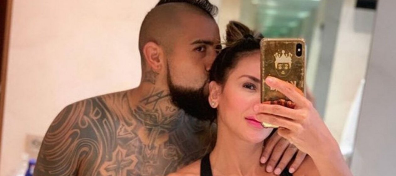 Sonia Isaza sorprendió a Arturo Vidal horas antes de terminar el 2021