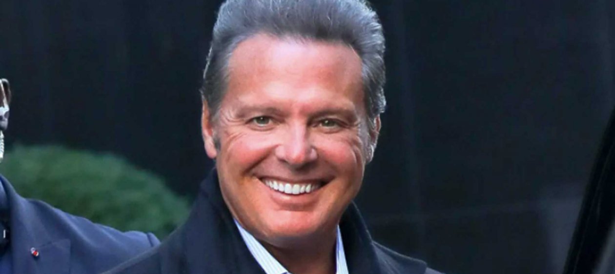 Luis Miguel sorprende a fans totalmente rejuvenecido