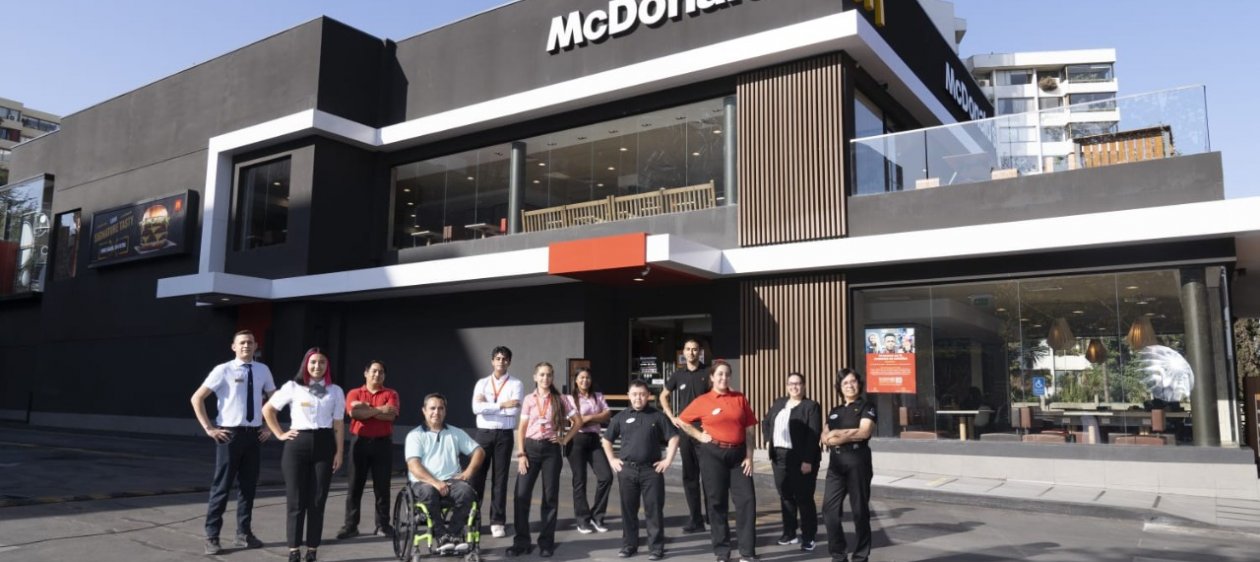 Empresa de comida rápida es la primera en Chile en recibir el “Sello Iguala Conciliación” del Ministerio de la Mujer y la Equidad de Género