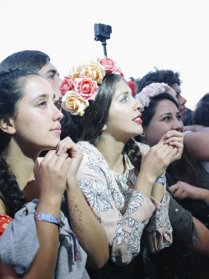 Adiós a la corona de flores: Te mostramos la nueva tendencia de Lollapalooza Chile 2022
