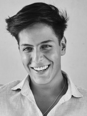 La joven modelo que se vincula sentimentalmente a Máximo Bolocco