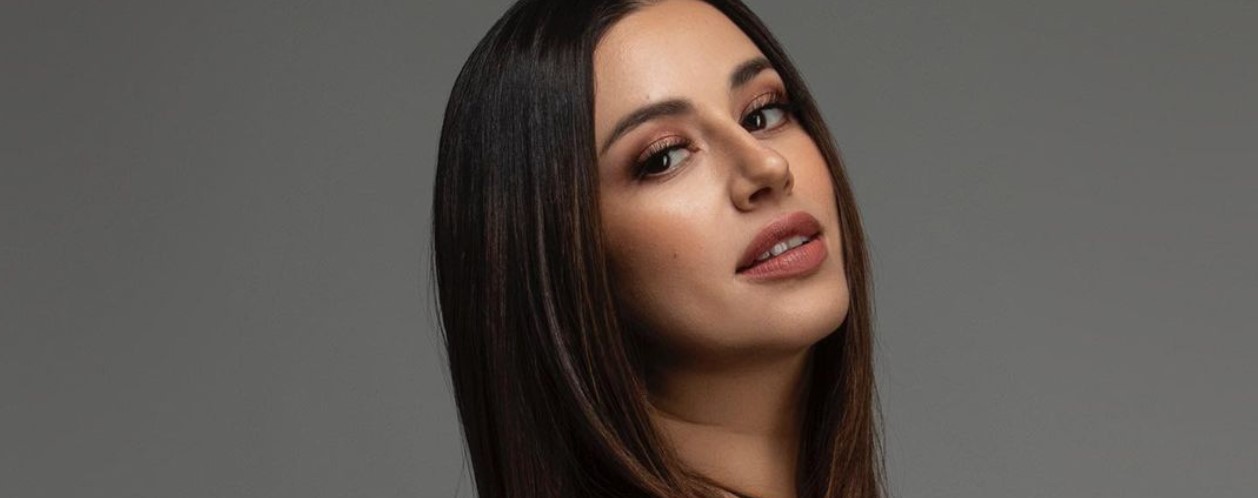 ¡Lo logró! Karla Melo consiguió una selfie con Nathy Peluso