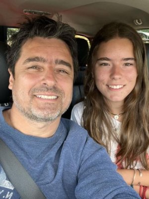Jorge Zabaleta chochea con el talento musical de su hija Milagros
