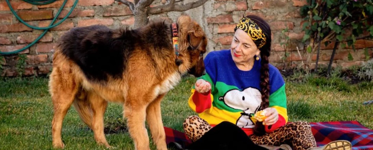 Brownie Presidencial celebró el Día de la Madre con un poema