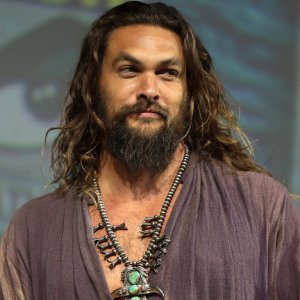 ¡Nuevo romance! Jason Momoa está saliendo con conocida actriz
¡Nuevo romance! Jason Momoa está saliendo con conocida actriz