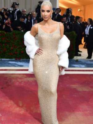 Diseñador de vestido de Marilyn Monroe criticó que Kim Kardashian usara su diseño