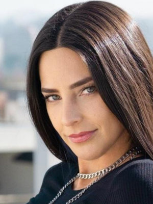 Daniela Castillo sorprende con radical cambio de look