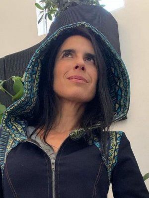 María José Campos apoyaría denuncia contra Claudio Castellón