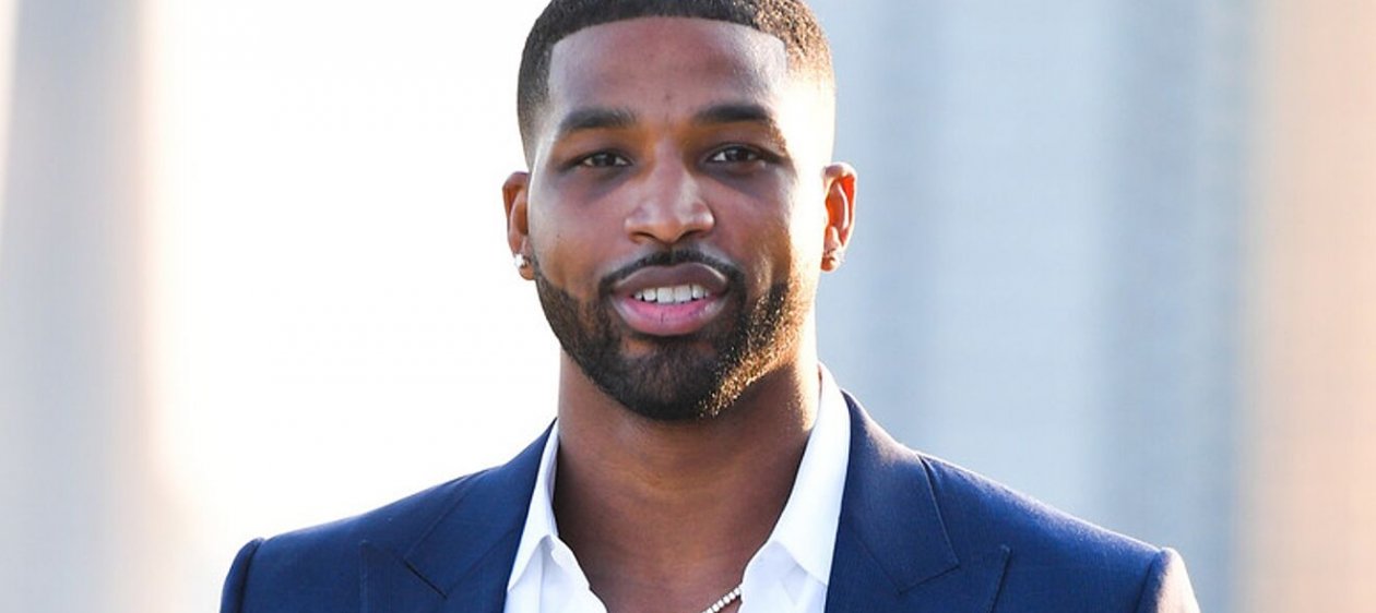 Tristan Thompson es paparazzeado junto a misteriosa mujer en Grecia