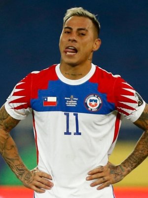 El coqueto intercambio de mensajes entre Eduardo Vargas y modelo brasileña