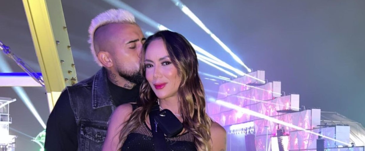 Arturo Vidal irrumpe con especial saludo cumpleañero a Sonia Isaza