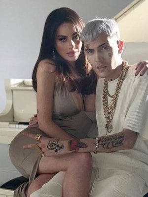 ¿Se tatuó el rostro de Ignacia Michelson? Aseguran que Marcianeke grabó en su piel a la modelo