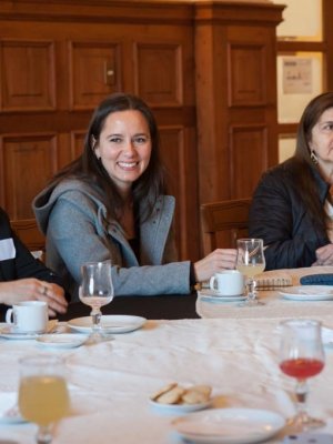 Forman nuevo referente para fortalecer aporte femenino en la pesca