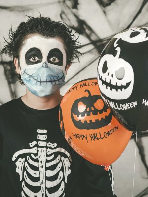 Especialista en odontopediatría comparte consejos para evitar las caries en Halloween