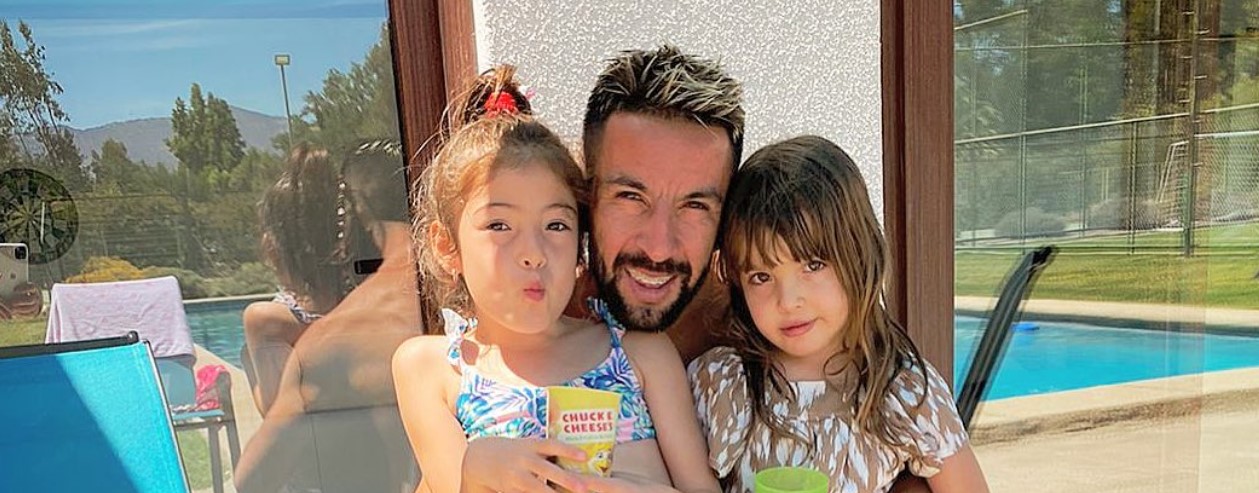 Mauricio Isla llevó a sus hijas al lugar donde los sueños se hacen realidad