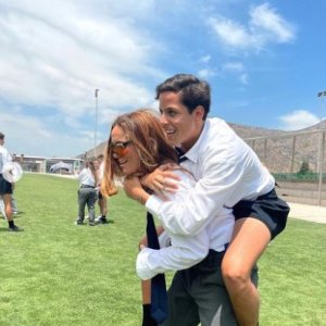 Laura De La Fuente y Máximo Menem salieron del colegio
Laura De La Fuente y Máximo Menem salieron del colegio