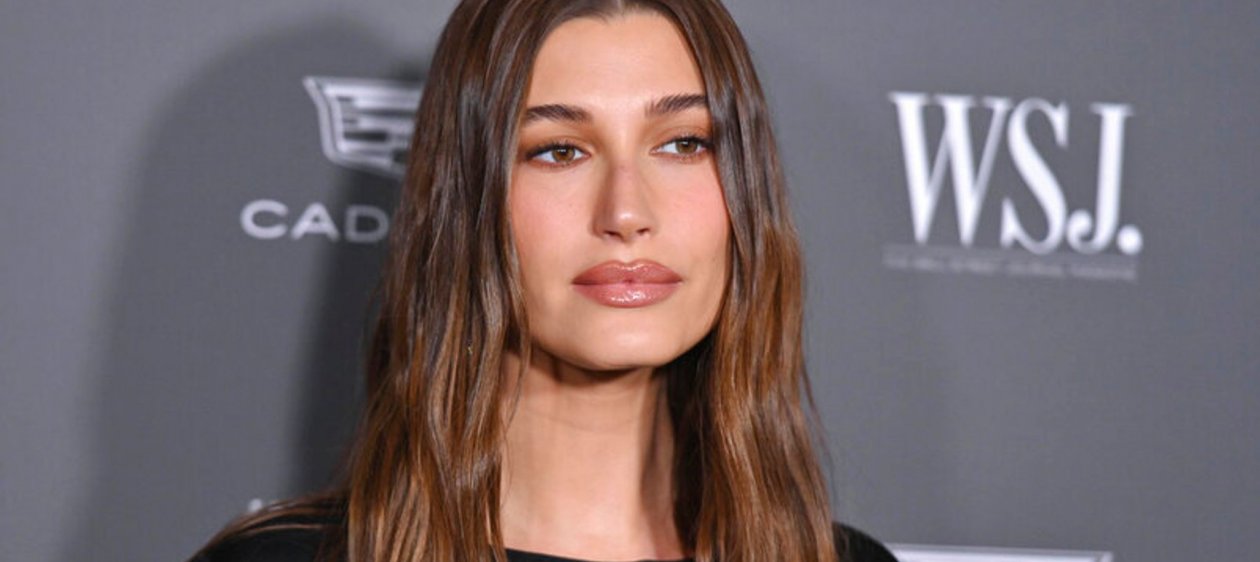 Hailey Bieber niega embarazo y revela que padece enfermedad: