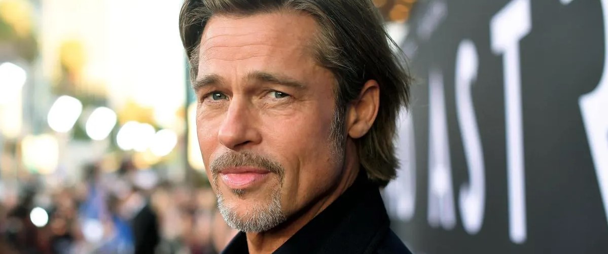 ¿Su polola? Brad Pitt cumplió 59 años acompañado de una joven muy especial
