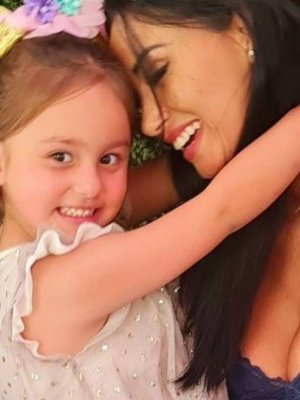 Pamela Díaz pudo viajar con su hija al extranjero: 