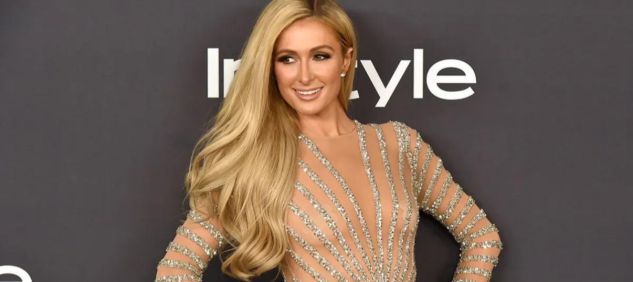 Paris Hilton revive la moda de los 2000s con osado outfit color rosado