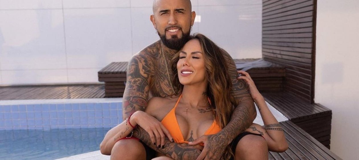 Las románticas postales de Sonia Isaza y Arturo Vidal