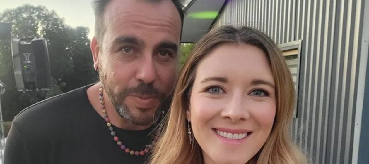Carla Jara celebra 10 años de amor con Francisco Kaminiski: