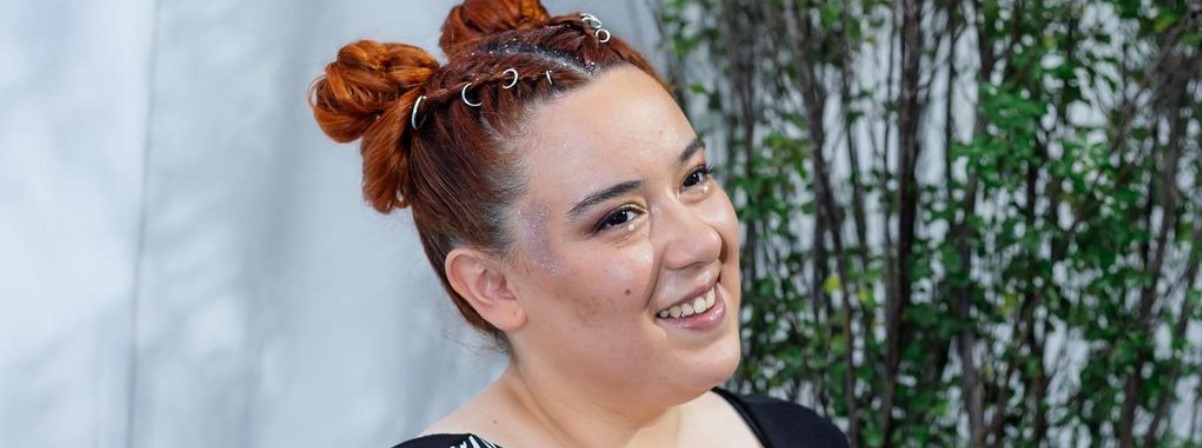 ¡Orgullosa! Christell Rodríguez presentó su primer libro