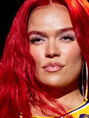Karol G alza la voz en contra de la revista GQ y la portada que protagoniza: 