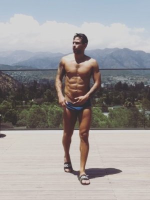 Jorge Valdivia reveló que ama un detalle de su cuerpo ¿Cuál es?