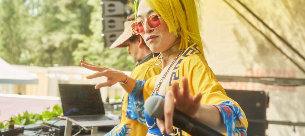 Nara Back vuelve a la escena alternativa con la banda experimental Yellow Fever