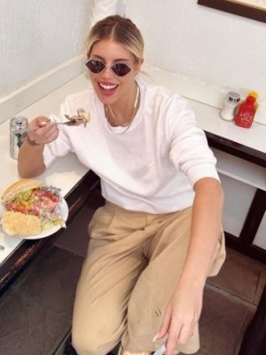 Coté López fue a comer con empresarios chinos y tuvo que aguantar la risa