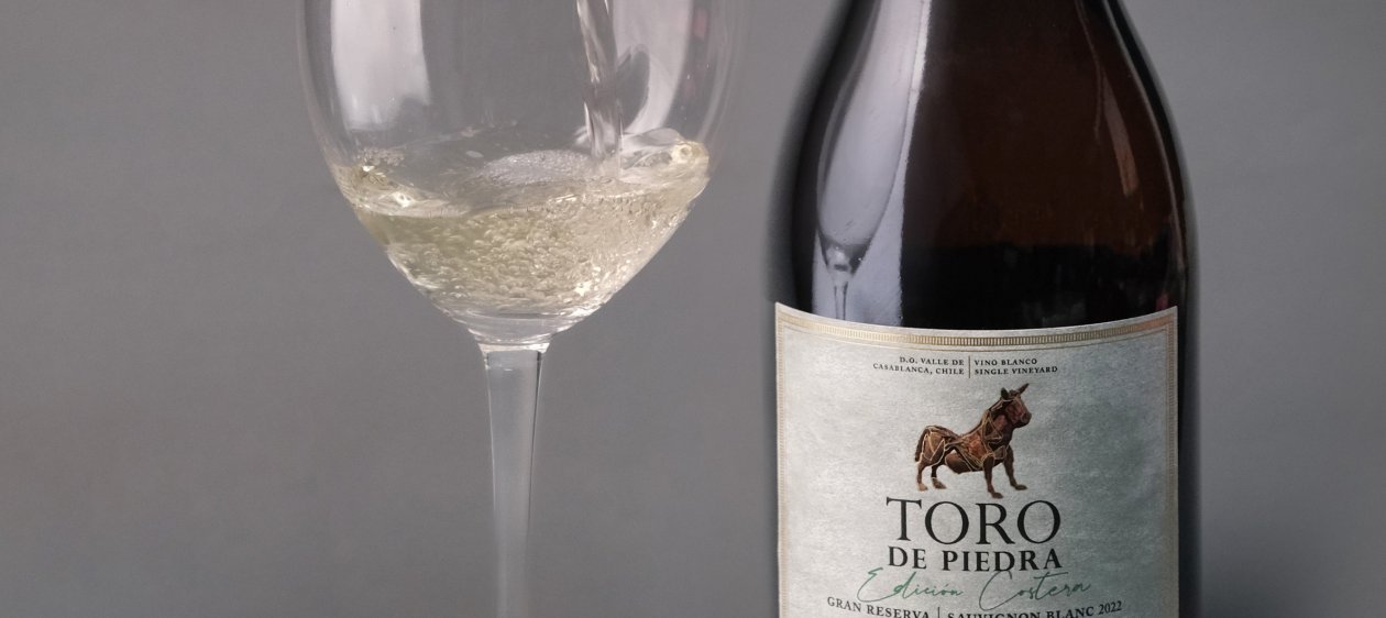 Toro de Piedra estrena un Sauvignon Blanc Gran Reserva edición costera