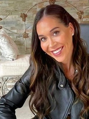Vale Roth enternece las redes sociales con fotografías de su avanzado embarazo