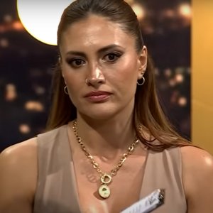Hermana de Karen Bejarano reacciona a los dichos de la cantante:
Hermana de Karen Bejarano reacciona a los dichos de la cantante: