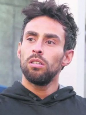Jorge Valdivia realiza su primera publicación tras salir de la clínica: 