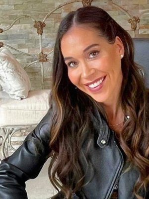 Vale Roth entrega detalles de la actual relación que mantiene con su padre