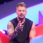 Bailarín Fabricio Vasconcellos sufrió grave accidente en moto