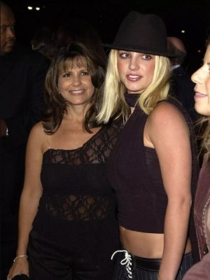 Britney Spears se reencontró con su mamá después de tres años