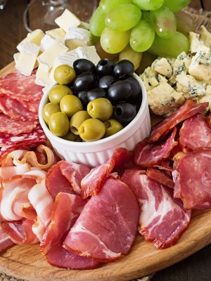 Consejos para combinar ricos vinos con lo mejor de la charcutería española