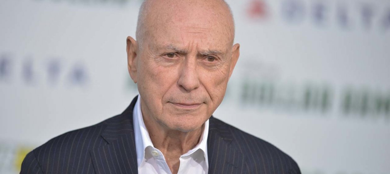 La mejor escena de valor personal que dejó el actor Alan Arkin antes de morir