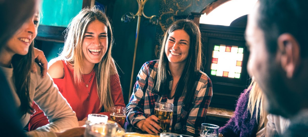 Prepárate para celebrar el Día de la Amistad a lo grande