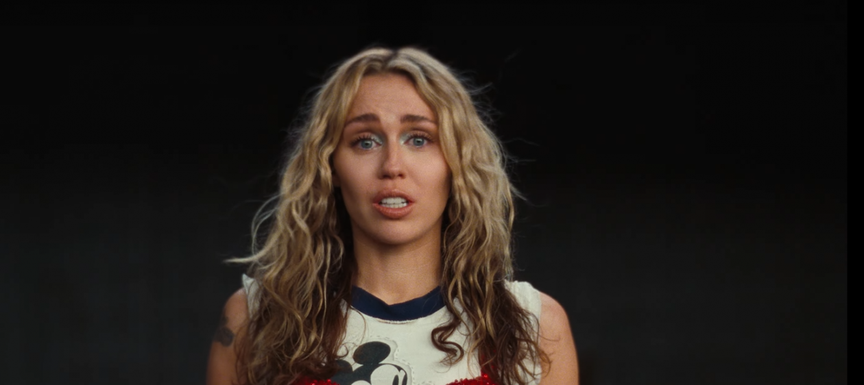 Miley Cyrus se reconcilia con su pasado con un nuevo single