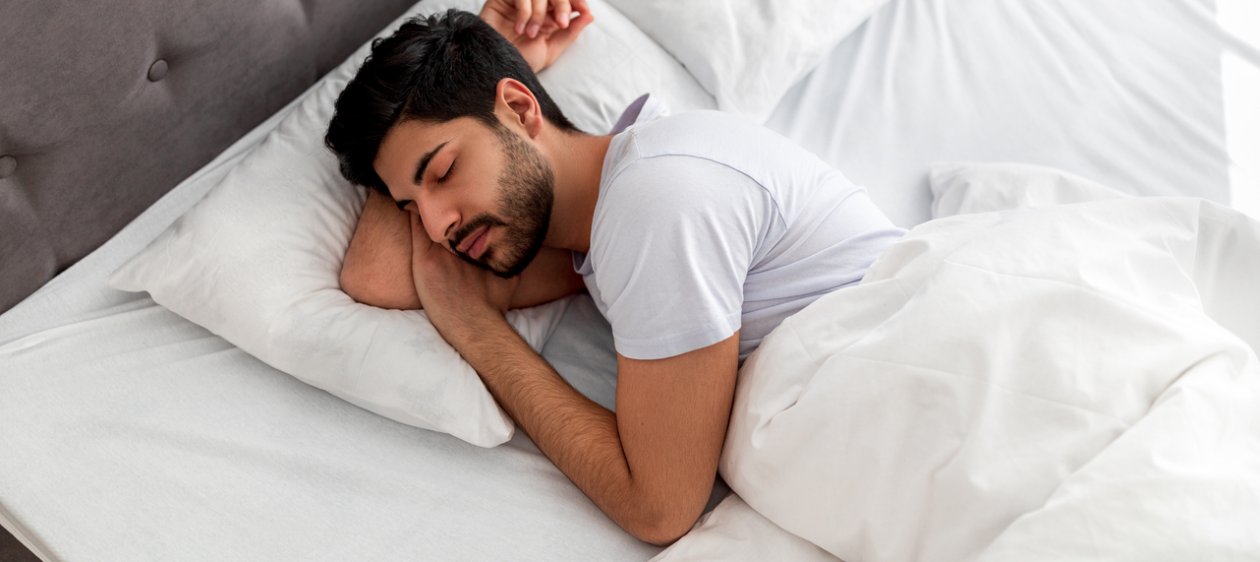 Estudio indica que dormir poco hace que el cerebro envejezca más rápido