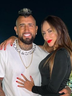 El romántico saludo cumpleañero de Arturo Vidal a Sonia Isaza