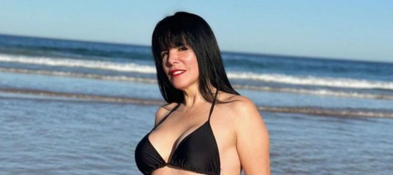 Anita Alvarado se llenó de elogios tras publicar fotos en traje de baño