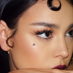 Danna Paola nueva embajadora global de MAC Cosmetics: 