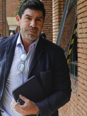 Fotografía confirmaría relación de Marcelo Salas con la modelo Rubia Soares