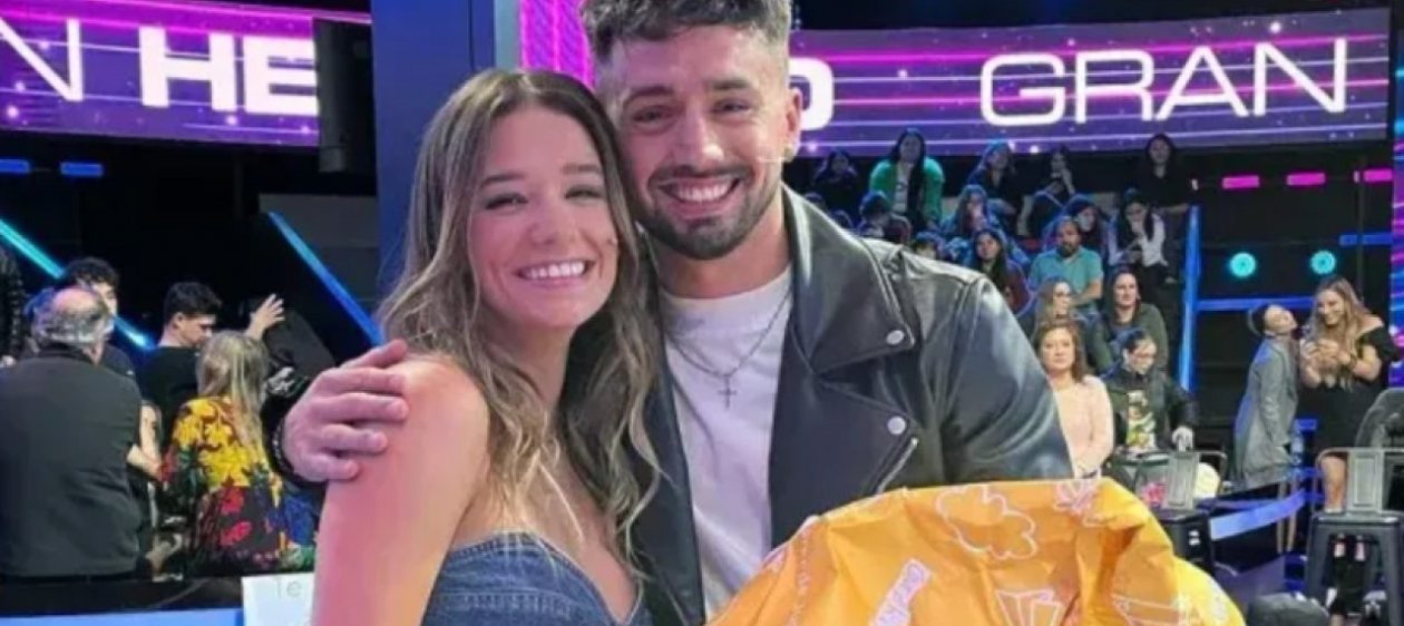 Aseguran que Alessia y Bambino terminaron por WhatsAapp