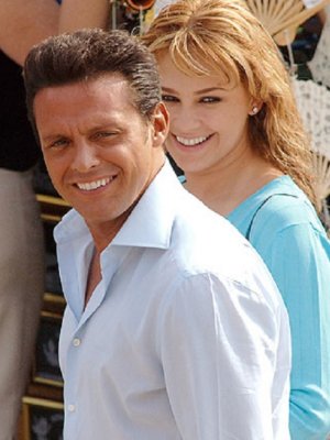 Aseguran que Luis Miguel pagó pensión a cambio de particular petición a la madre de sus hijos