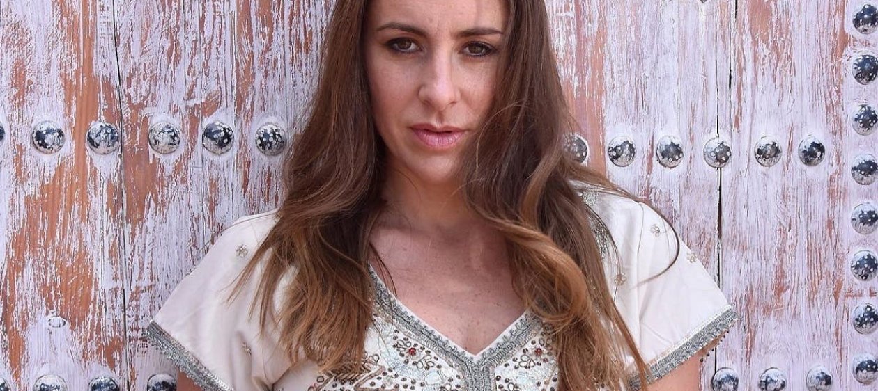 Patricia López alza la voz tras críticas por amamantar a su hijo en público